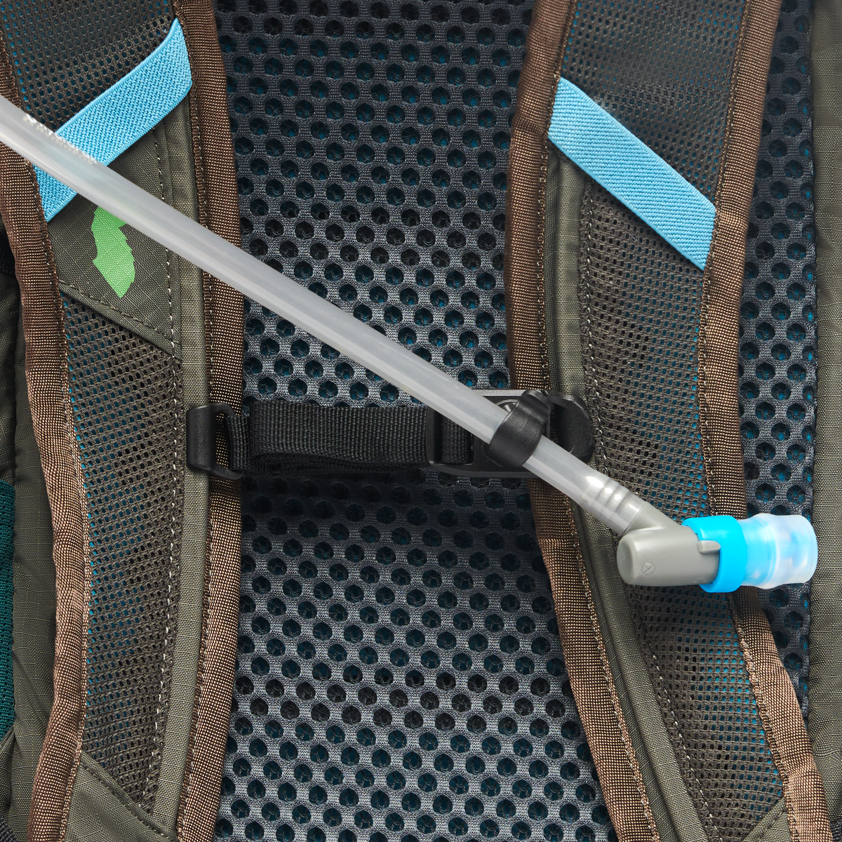 Lagos 15L Hiking Hydration Pack - Image 14